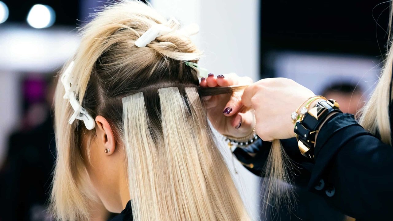 Clip-In vs. Tape-In Extensions: Which Is Right for You?