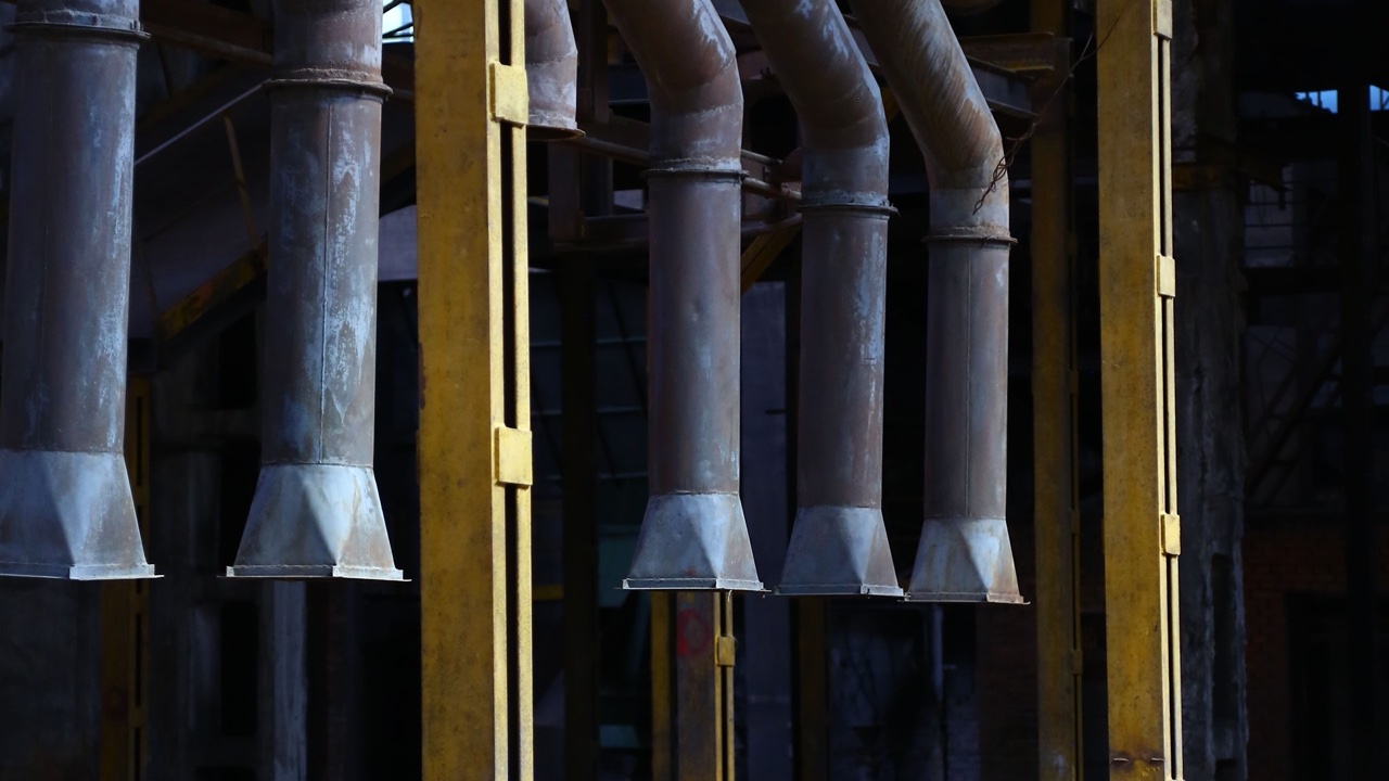 Why Pipe Supports Are Designed for Full-Water Weight — Not the Empty Pipe