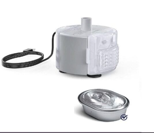 Reasons Why Cats Love to Paw Around Their Water Fountain