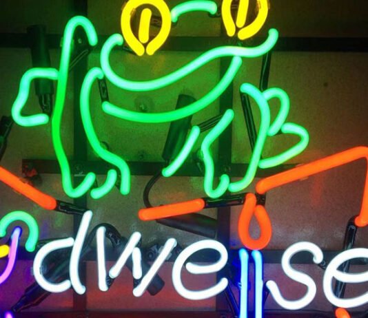 Tips and Tricks To Have A Best Beer Neon Light Sign